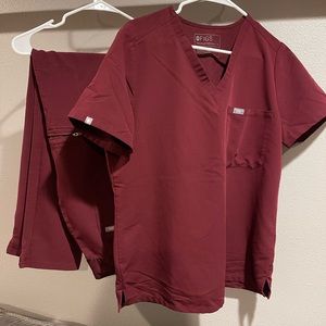 FIGS-Burgundy, size MEDIUM Caterina top, MEDIUM TALL HW Yola